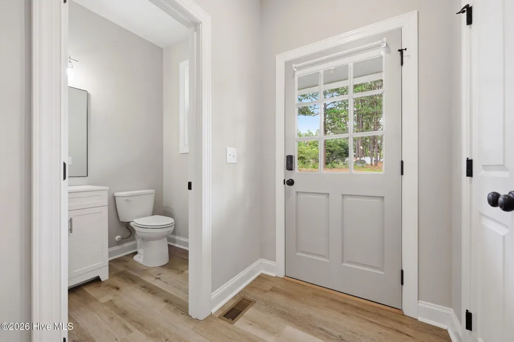 1750 E Indiana Avenue Southern Pines, NC 28387
