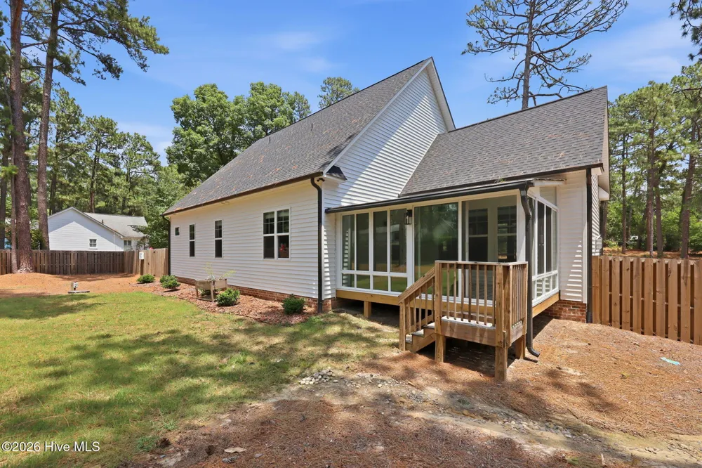 1750 E Indiana Avenue Southern Pines, NC 28387