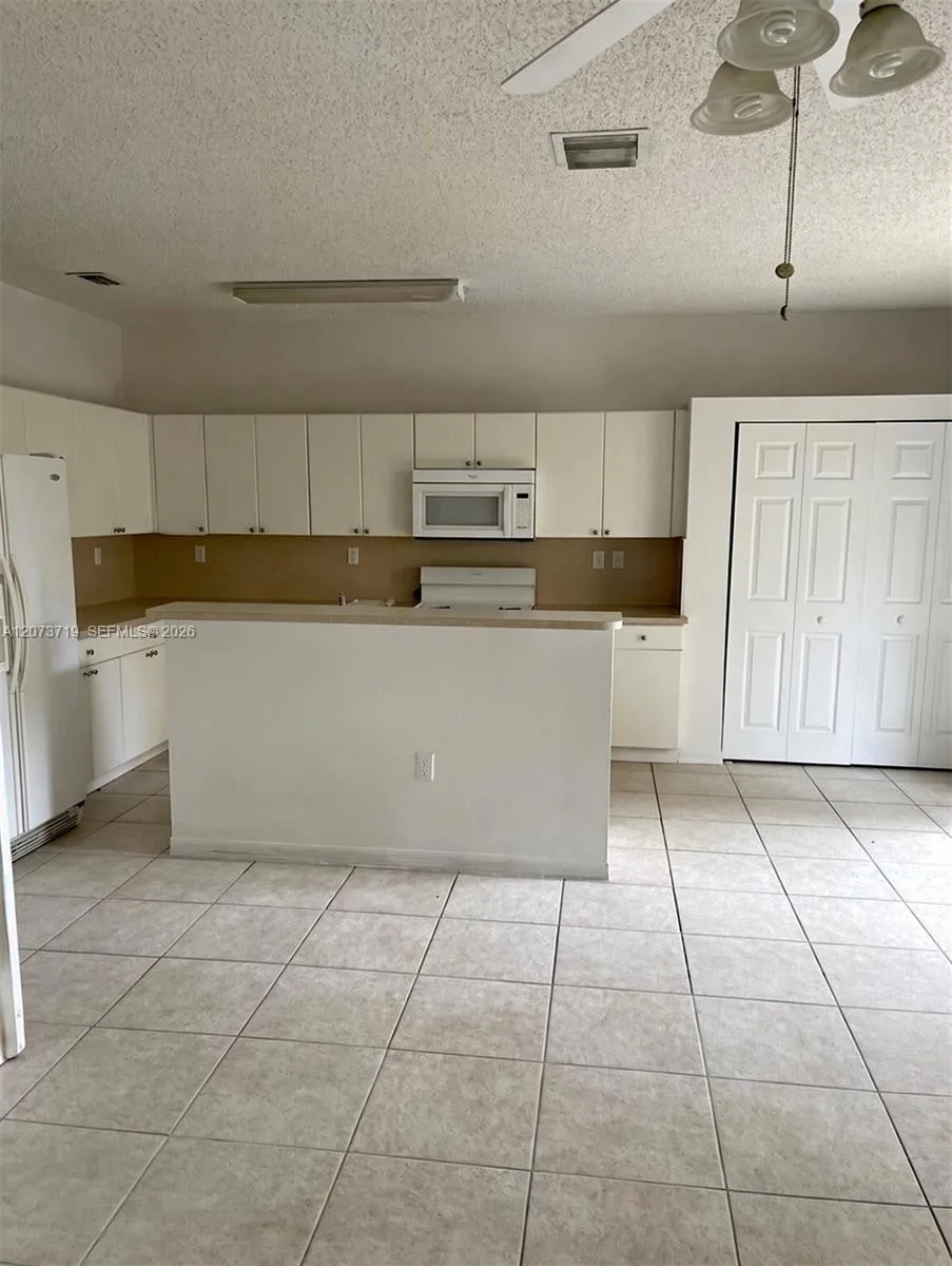 2357 SE 23rd Dr #2357 Homestead, FL 33035