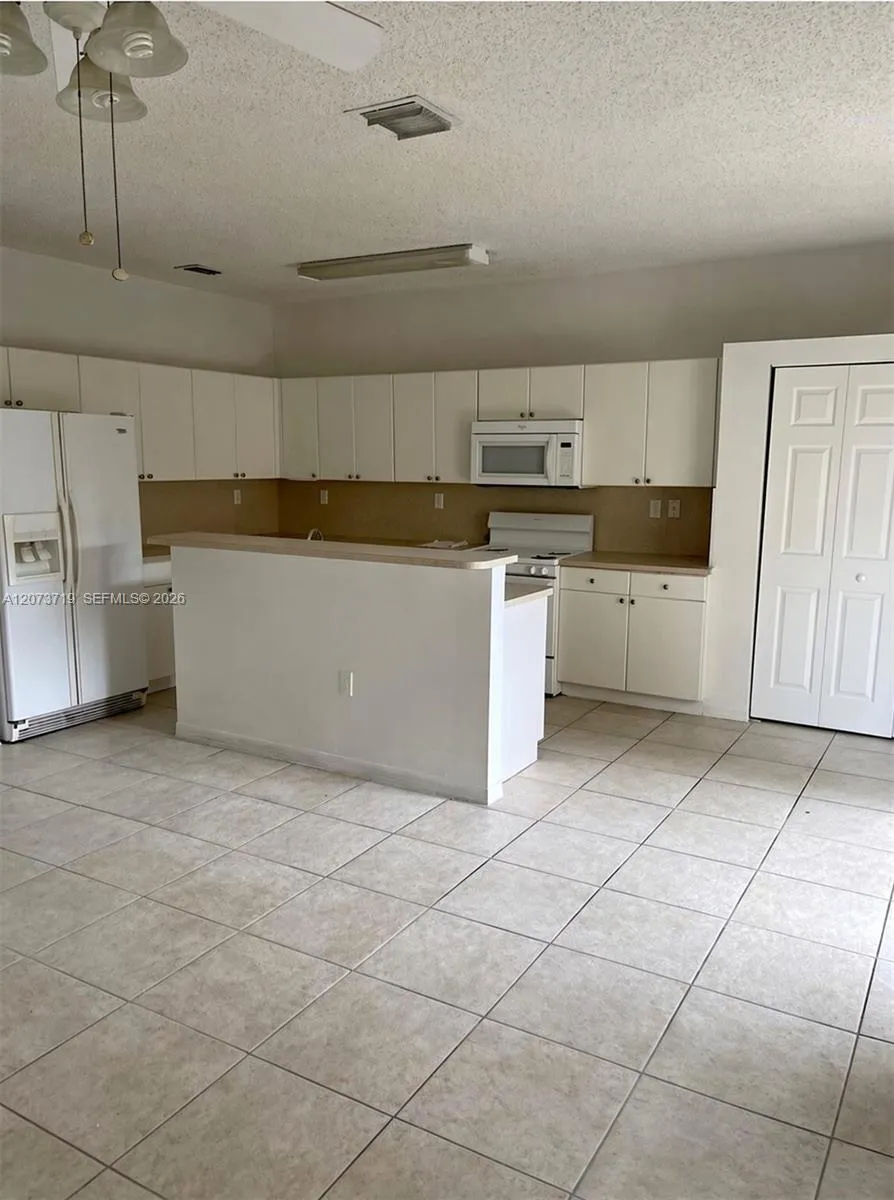 2357 SE 23rd Dr #2357 Homestead, FL 33035