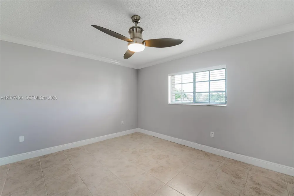 15354 SW 36th Ter Miami, FL 33185