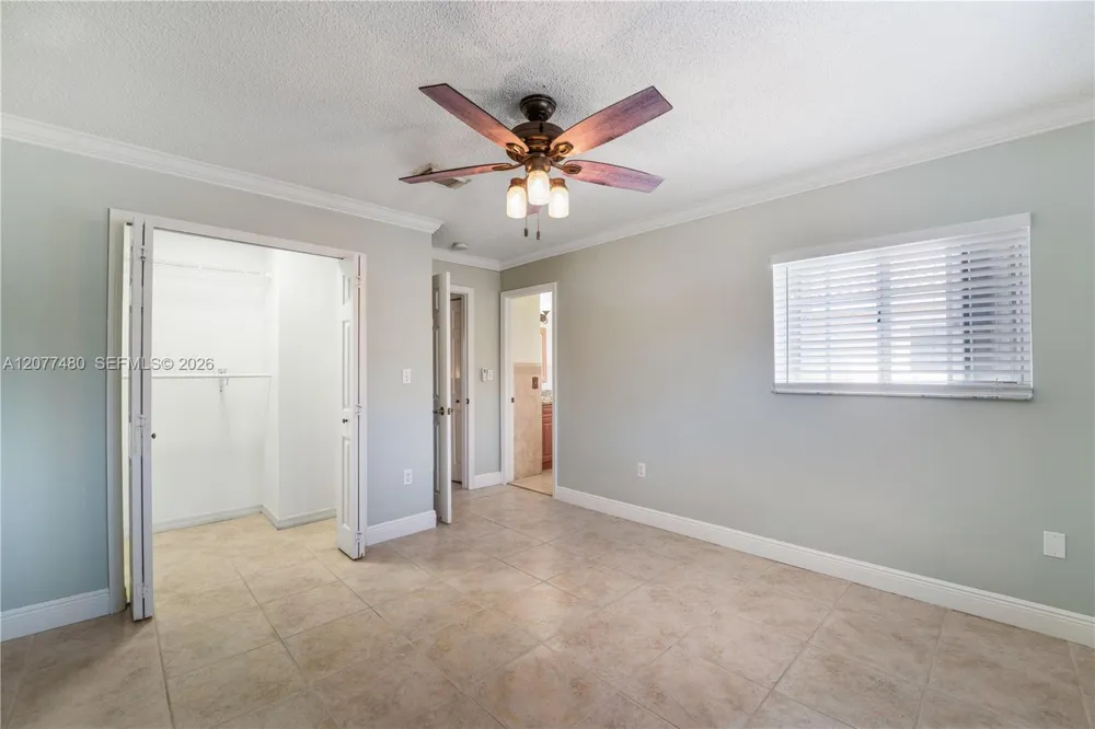 15354 SW 36th Ter Miami, FL 33185