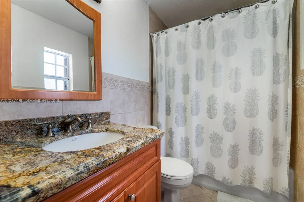 15354 SW 36th Ter Miami, FL 33185