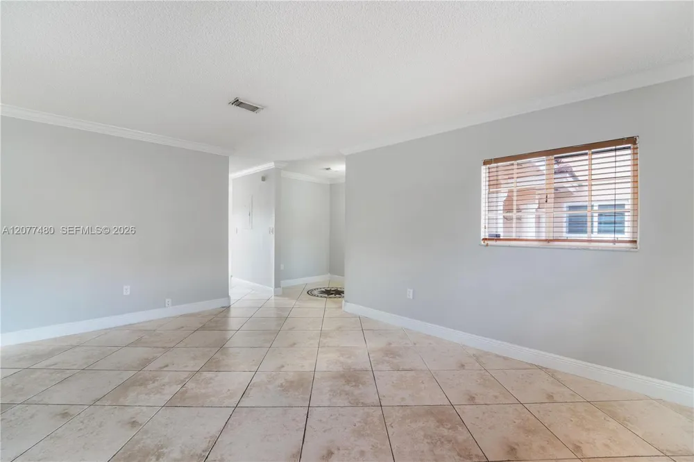 15354 SW 36th Ter Miami, FL 33185