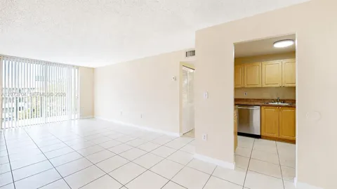 9360 Fontainebleau Blvd #510