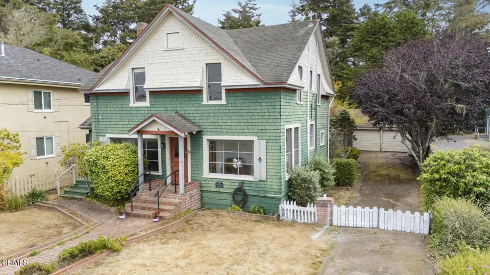 460 Alger Street Fort Bragg, CA 95437