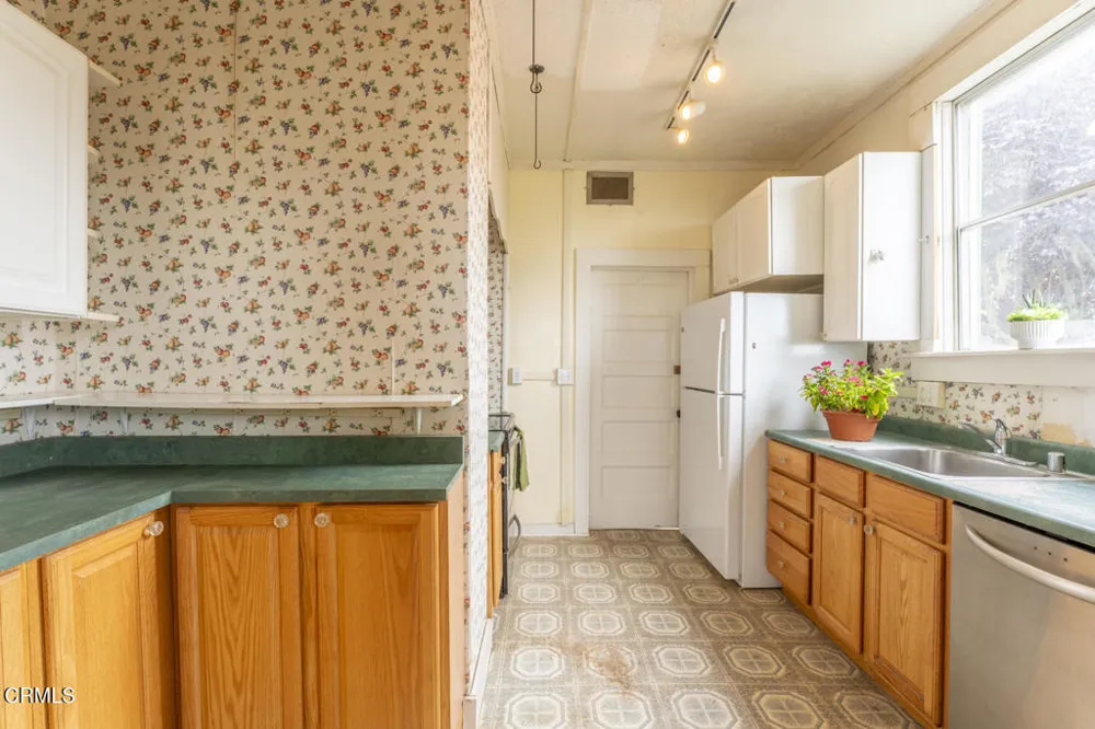 460 Alger Street Fort Bragg, CA 95437