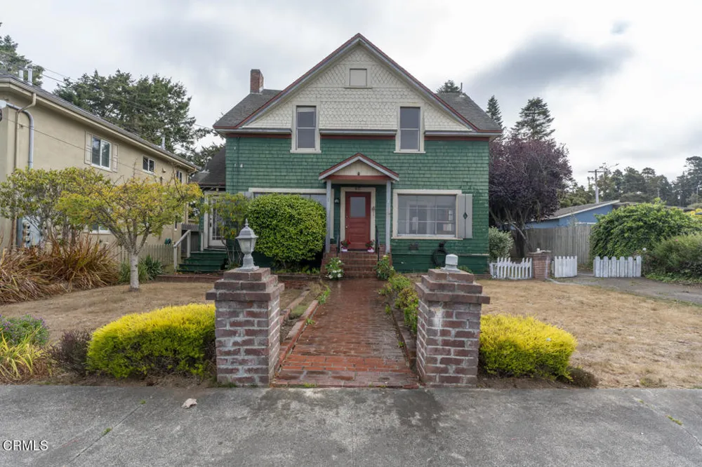 460 Alger Street Fort Bragg, CA 95437