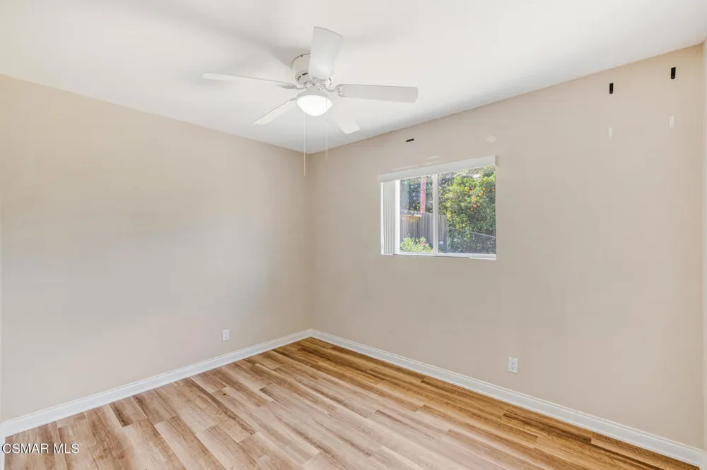 912 Calle Tulipan Thousand Oaks, CA 91360