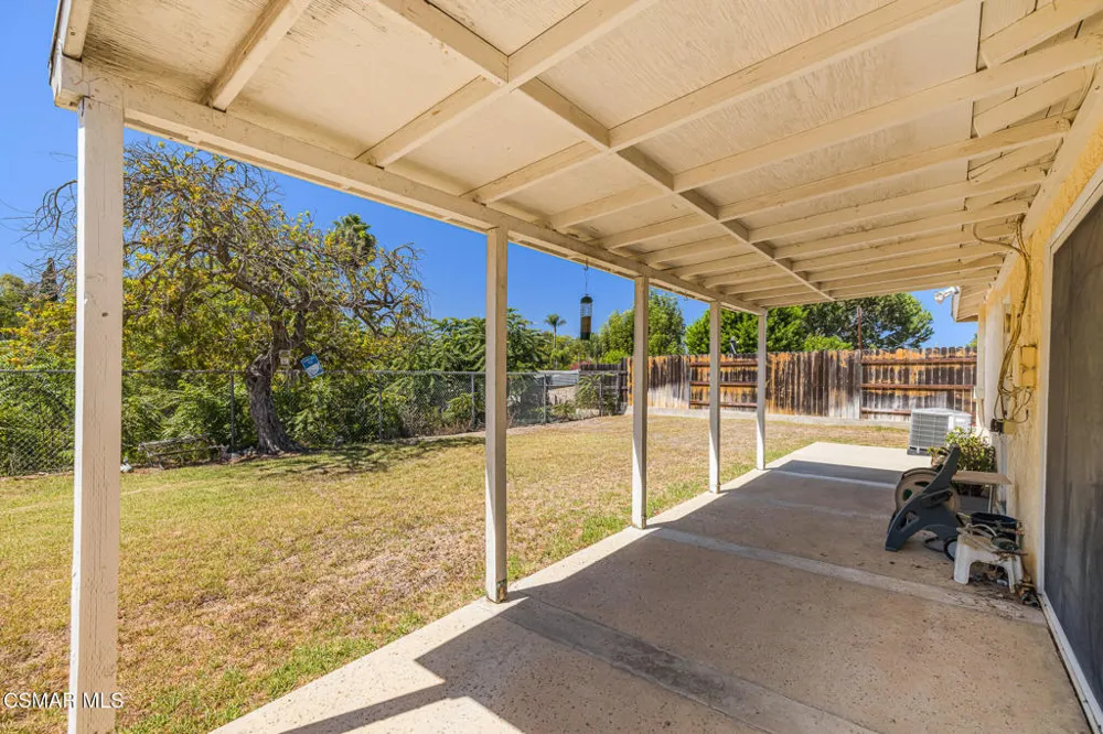 912 Calle Tulipan Thousand Oaks, CA 91360
