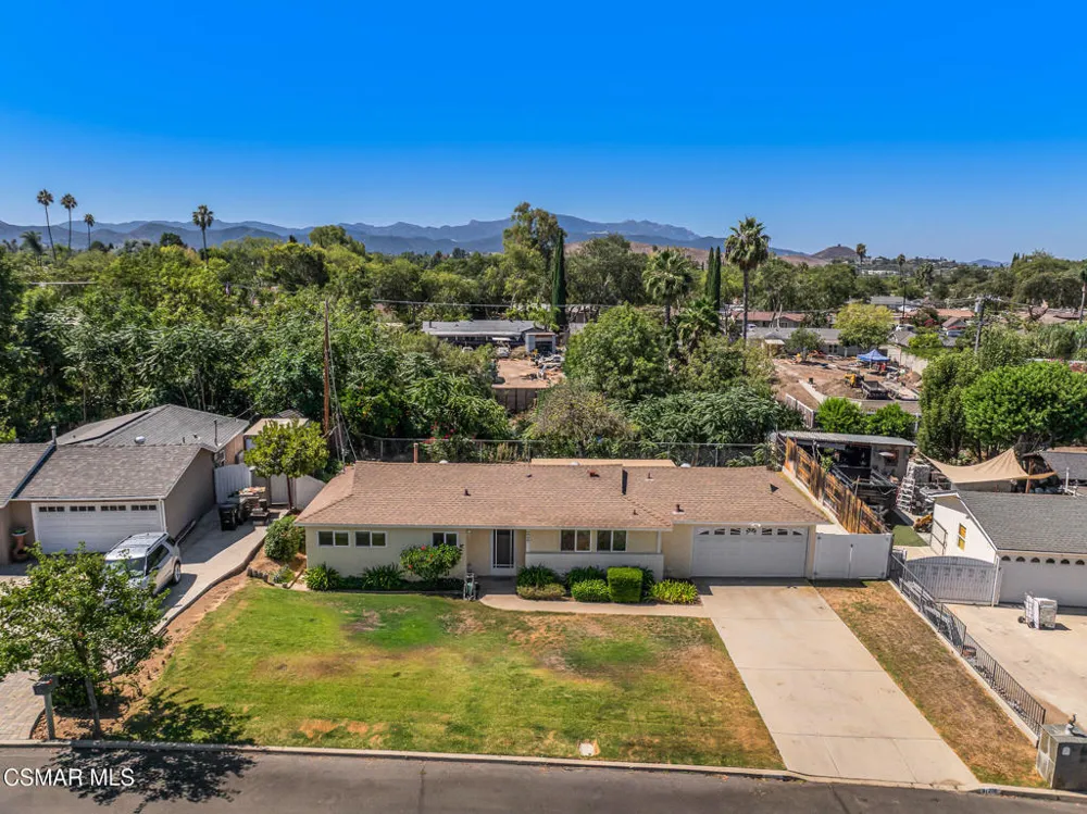 912 Calle Tulipan Thousand Oaks, CA 91360
