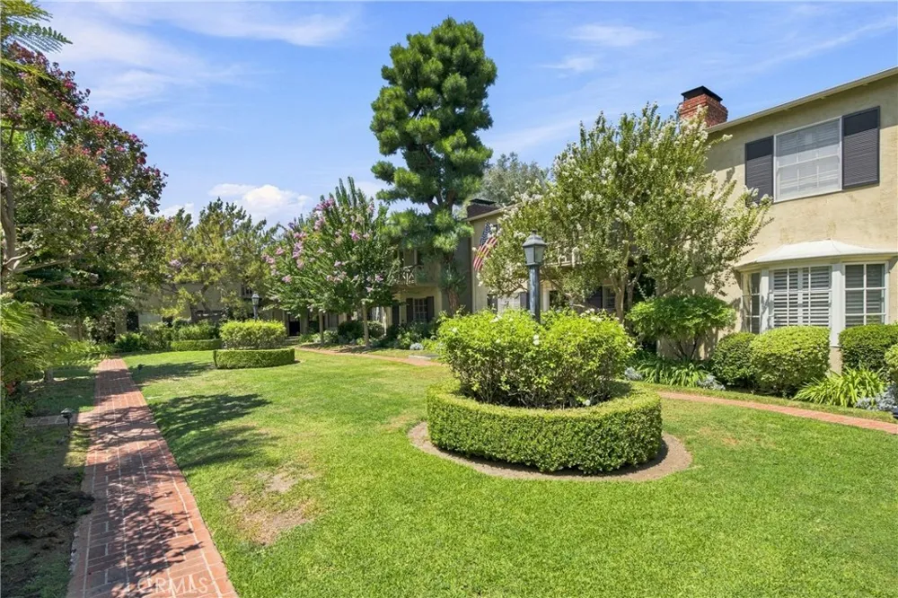 433 S Madison Pasadena, CA 91101