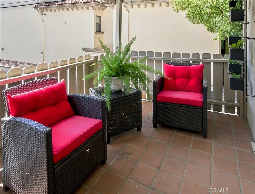 433 S Madison Pasadena, CA 91101