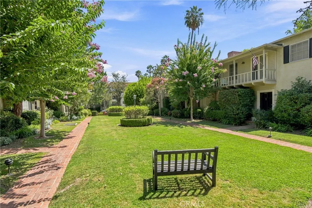 433 S Madison Pasadena, CA 91101