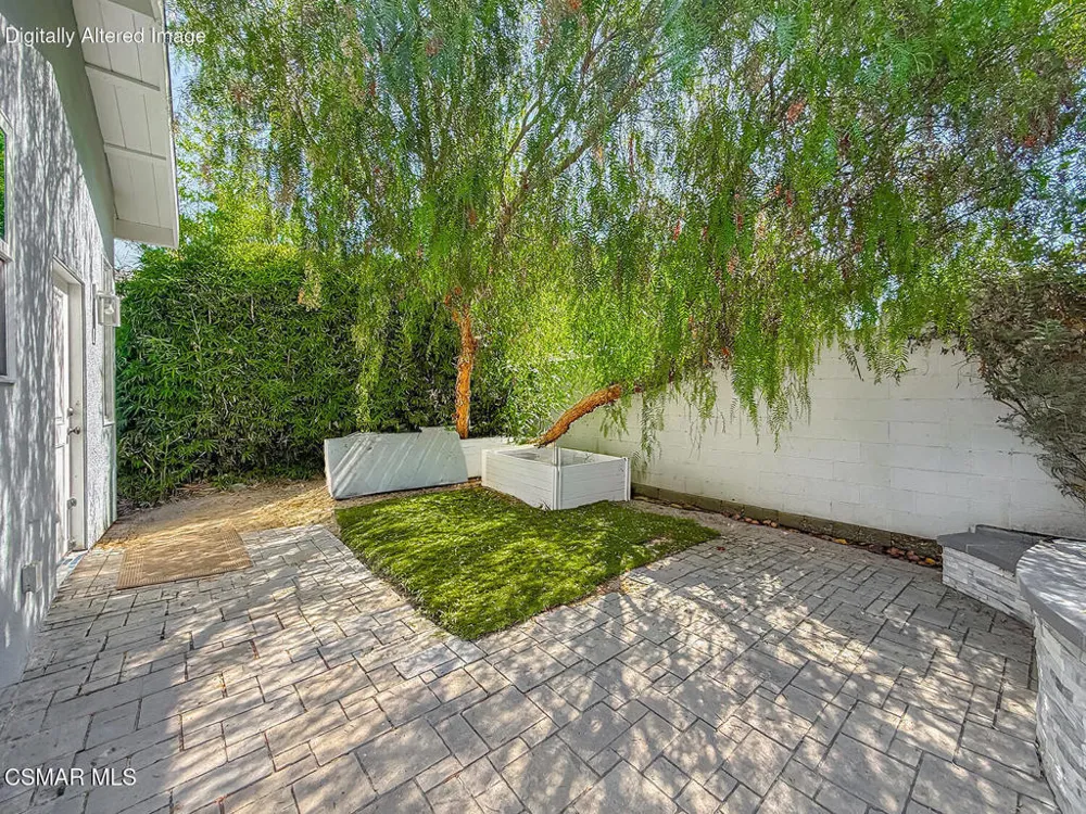 2465 Chiquita Lane #B Thousand Oaks, CA 91362