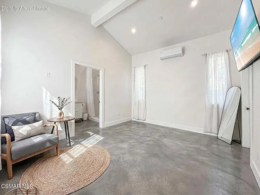 2465 Chiquita Lane #B Thousand Oaks, CA 91362