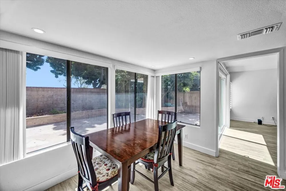 17 Castillo Irvine, CA 92620