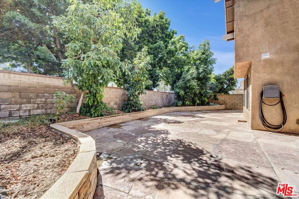 17 Castillo Irvine, CA 92620