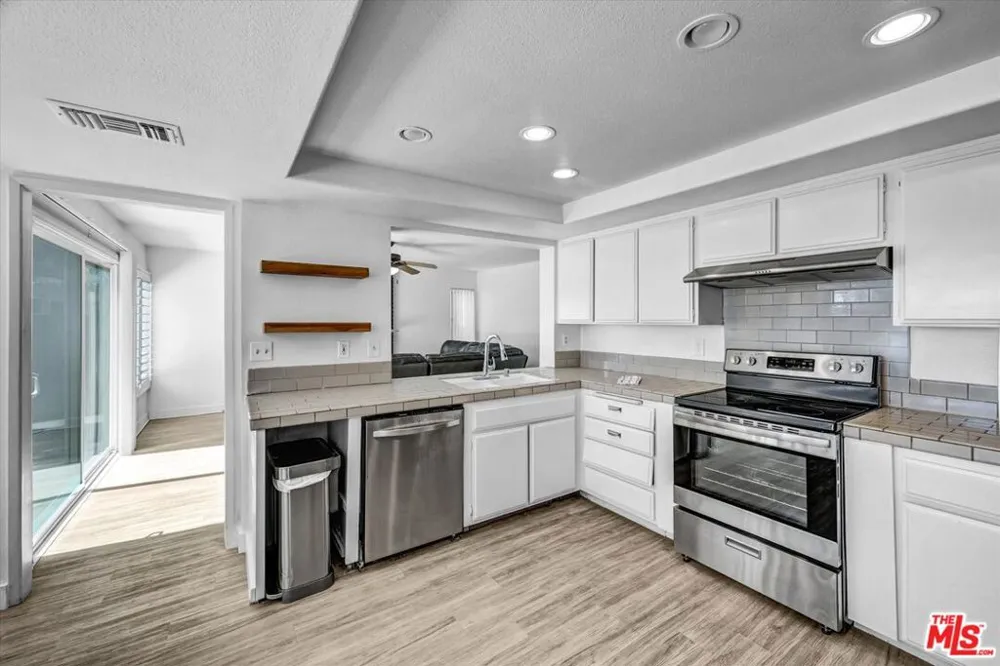 17 Castillo Irvine, CA 92620