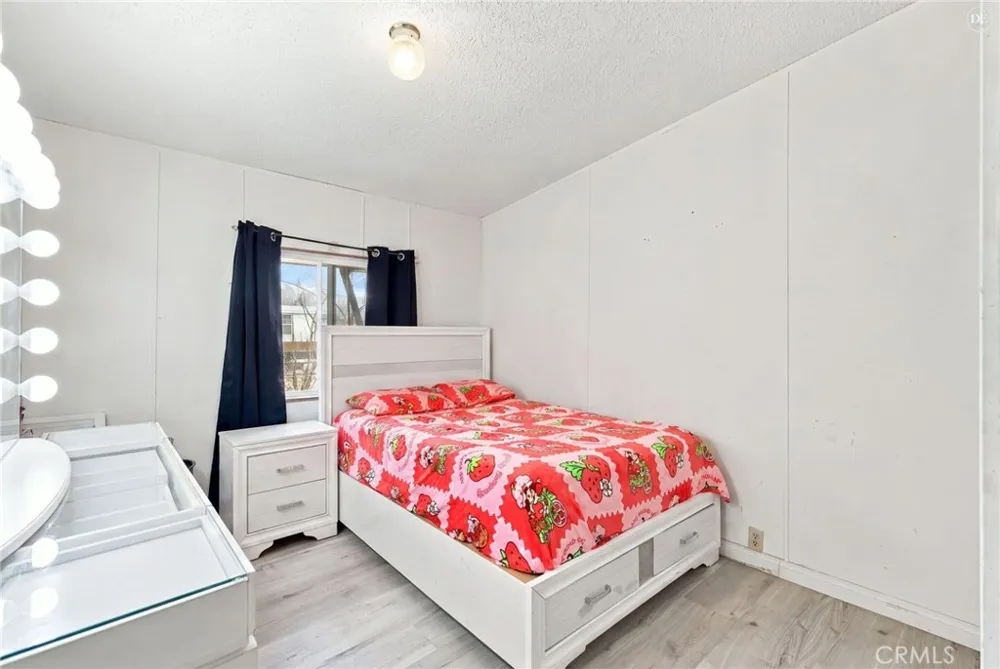 7124 7th Street Phelan, CA 92371