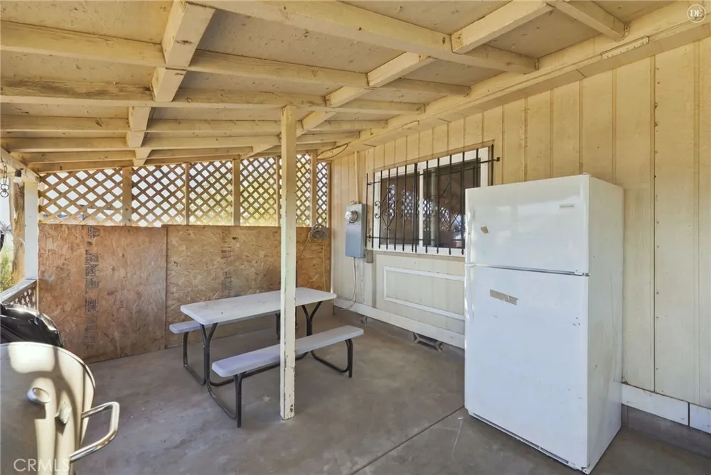 7124 7th Street Phelan, CA 92371