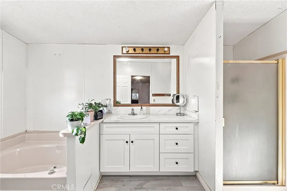 7124 7th Street Phelan, CA 92371