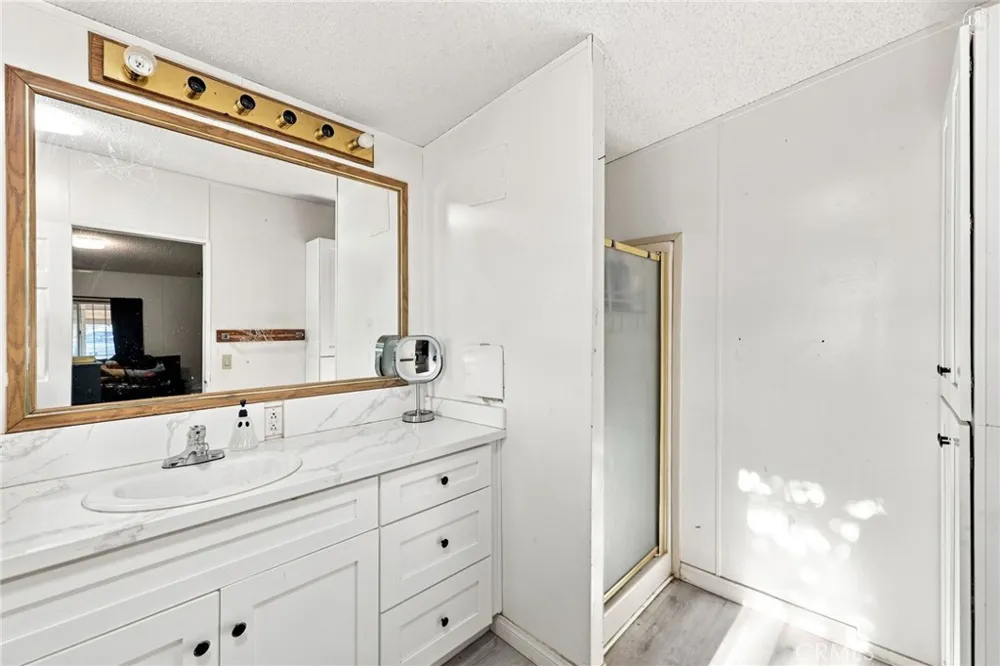 7124 7th Street Phelan, CA 92371