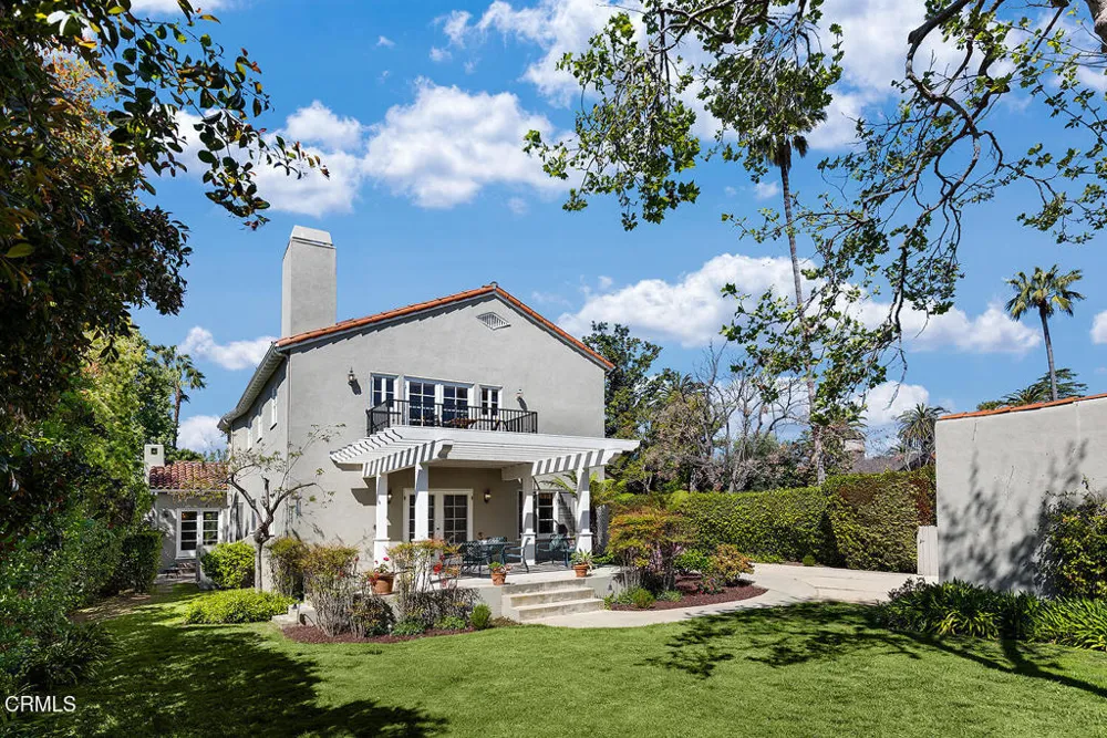 1220 Wentworth Avenue Pasadena, CA 91106