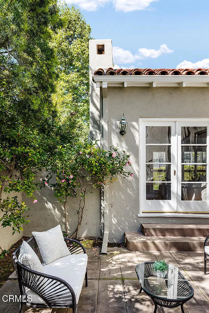 1220 Wentworth Avenue Pasadena, CA 91106