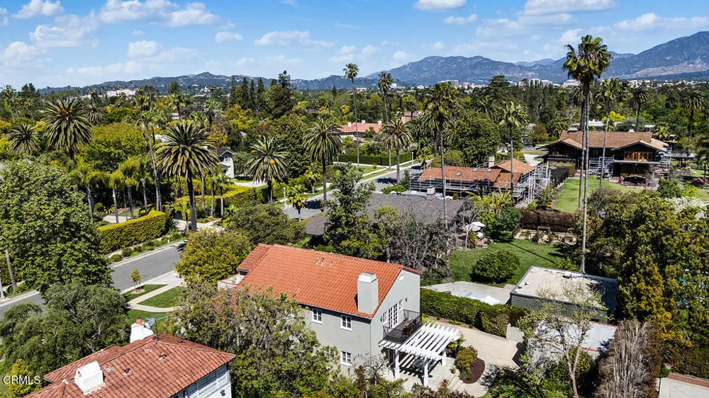 1220 Wentworth Avenue Pasadena, CA 91106