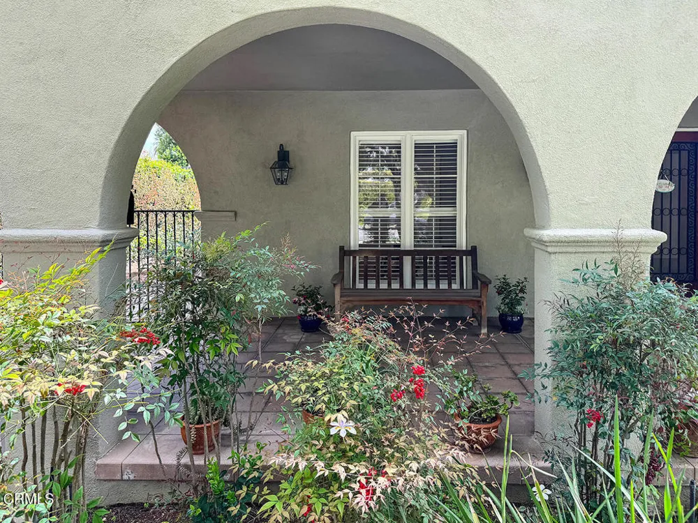 1220 Wentworth Avenue Pasadena, CA 91106