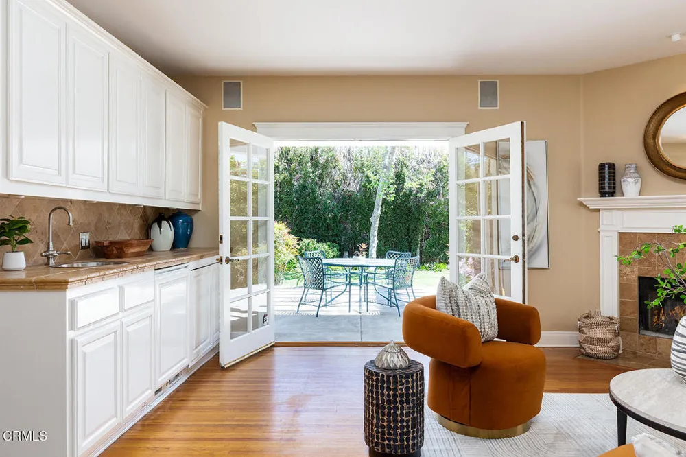 1220 Wentworth Avenue Pasadena, CA 91106