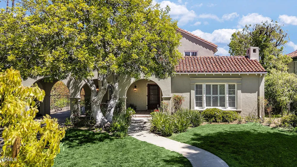 1220 Wentworth Avenue Pasadena, CA 91106