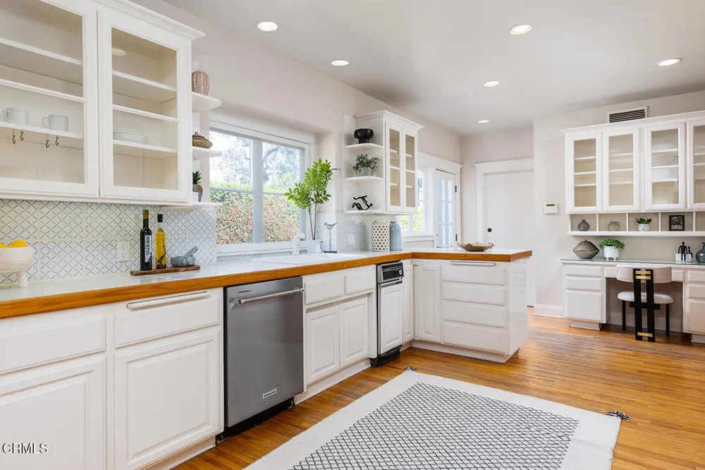 1220 Wentworth Avenue Pasadena, CA 91106