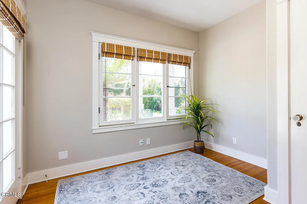 1220 Wentworth Avenue Pasadena, CA 91106