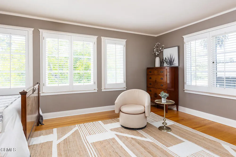 1220 Wentworth Avenue Pasadena, CA 91106