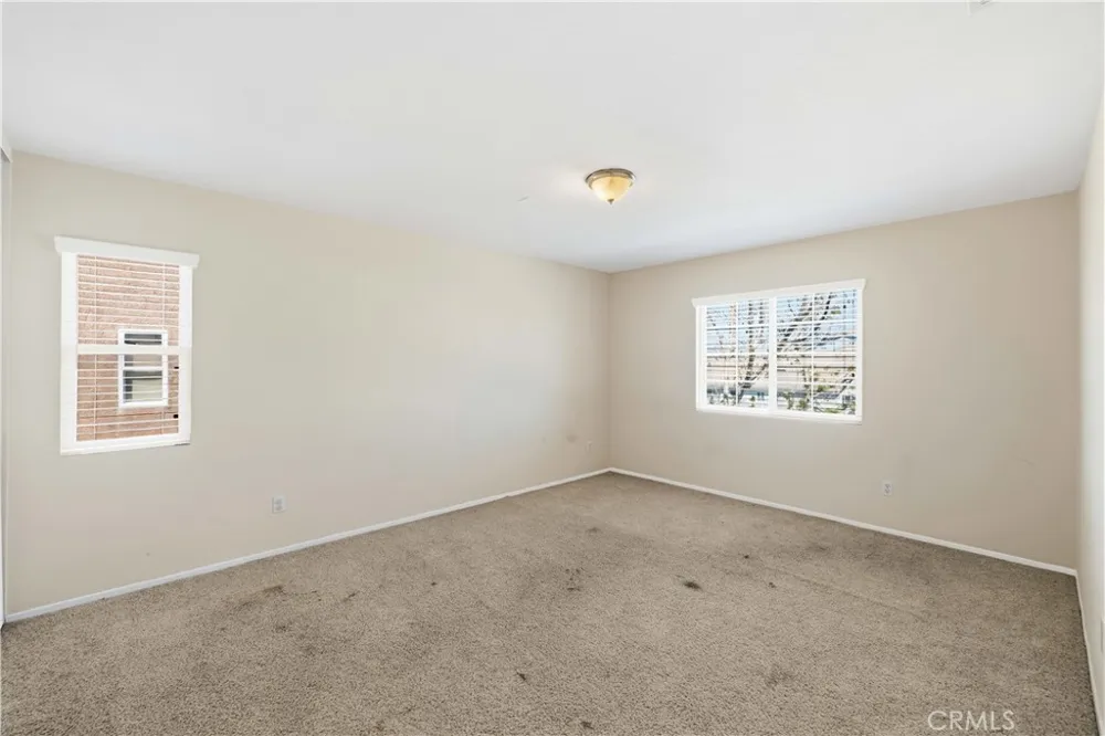 36653 Macarthur Palmdale, CA 93552