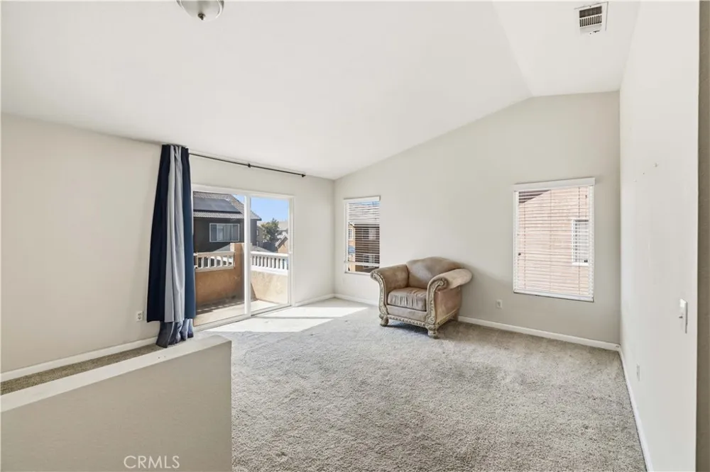 36653 Macarthur Palmdale, CA 93552