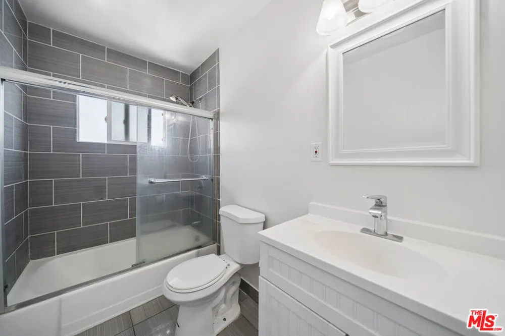 1206 Hayworth Avenue #11 West Hollywood, CA 90046
