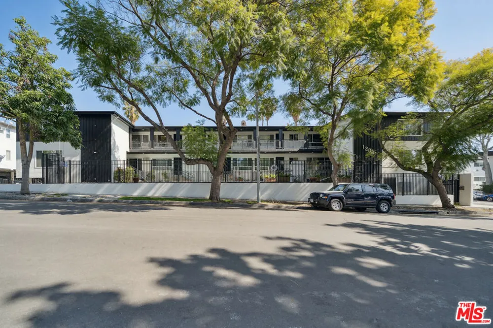 1206 Hayworth Avenue #11 West Hollywood, CA 90046