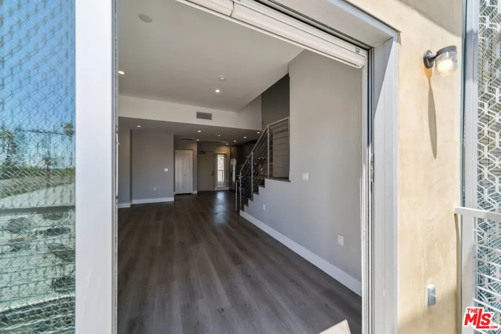 1223 Hayworth Avenue #10 West Hollywood, CA 90046