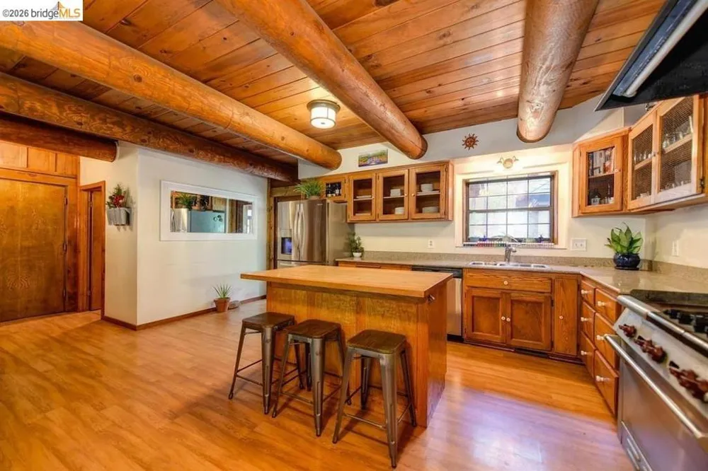 4589 Jenkinson CIR Pollock Pines, CA 95726