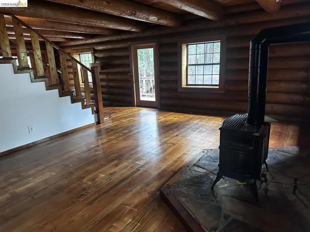 4589 Jenkinson CIR Pollock Pines, CA 95726