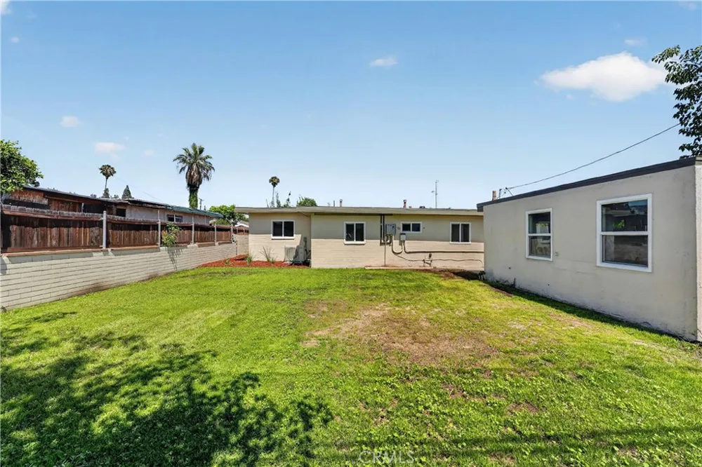 1829 Park Rose Duarte, CA 91010