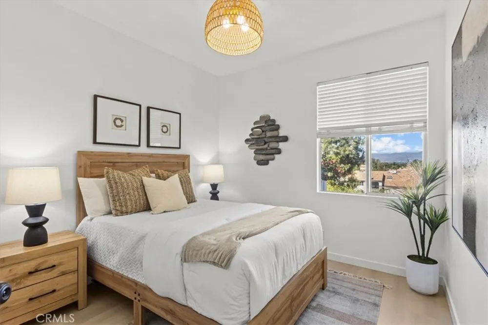 81 Coronado Cay Aliso Viejo, CA 92656