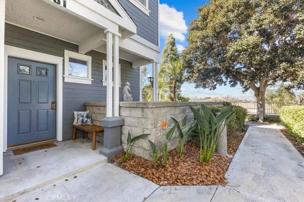 81 Coronado Cay Aliso Viejo, CA 92656