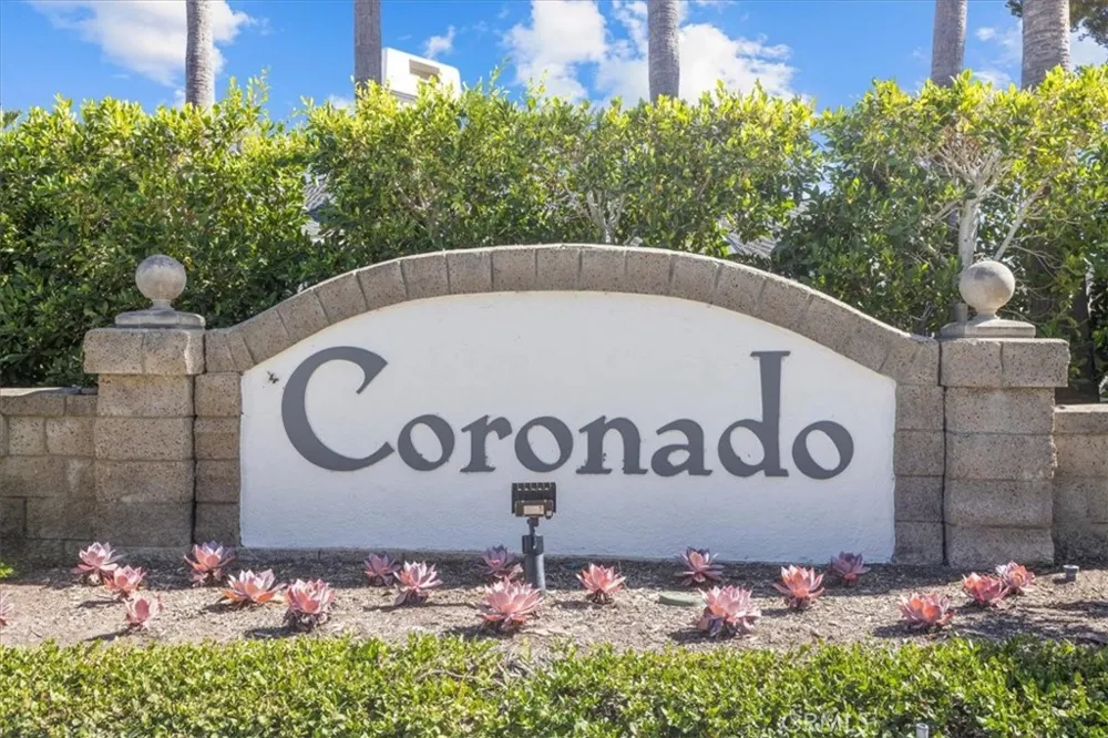 81 Coronado Cay Aliso Viejo, CA 92656