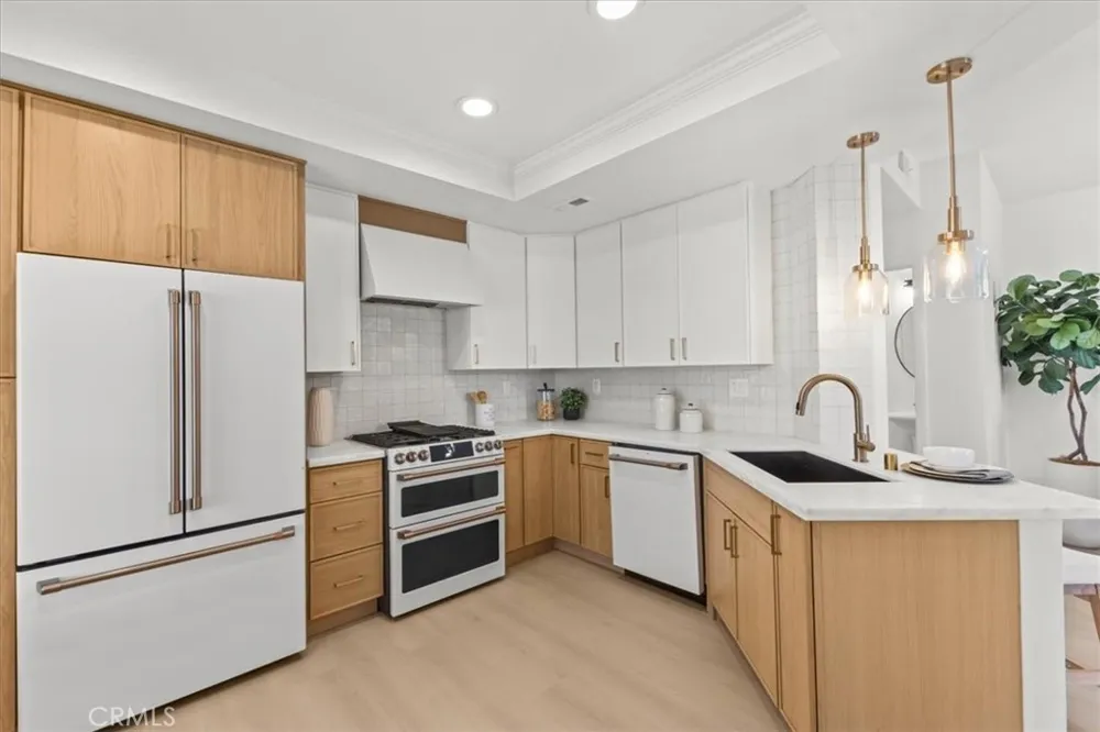 81 Coronado Cay Aliso Viejo, CA 92656