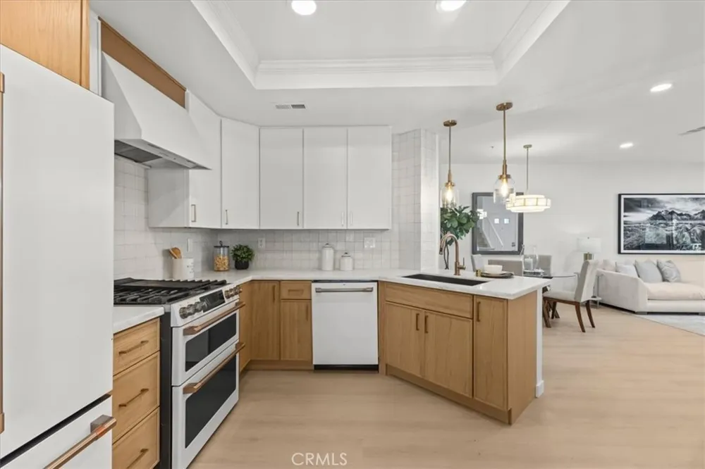 81 Coronado Cay Aliso Viejo, CA 92656