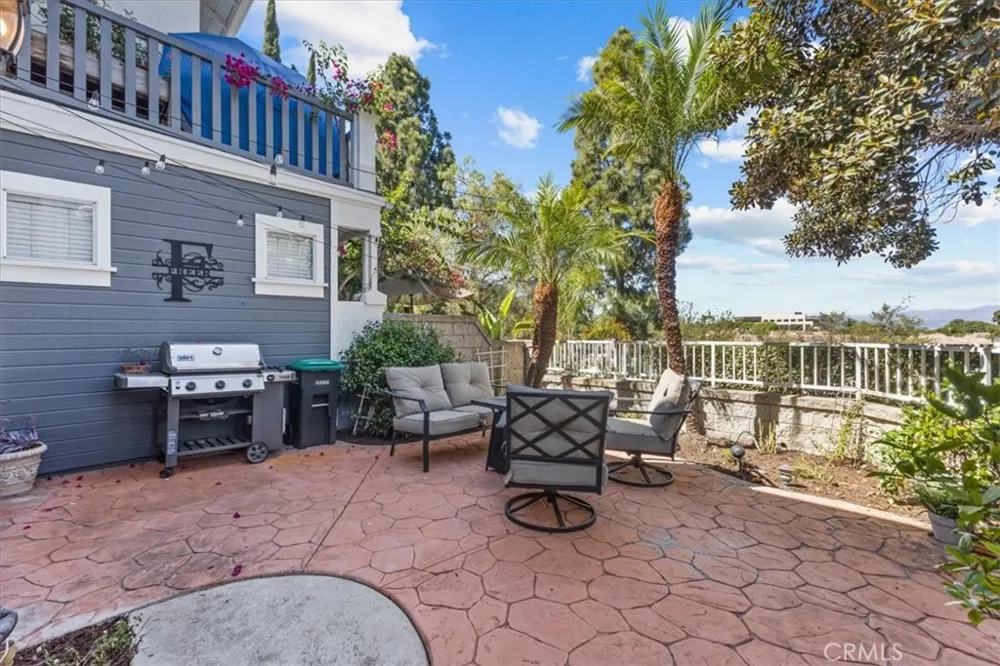 81 Coronado Cay Aliso Viejo, CA 92656